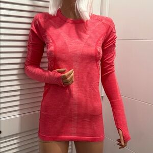 LuLulemon Pink Long Sleeve Ribbed Top size 6